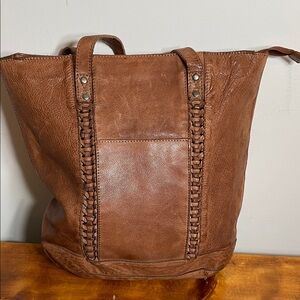 Vilenca Holland North South Stitch Woven leather tote bag distressed cognac/tan